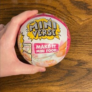 MGA's Mini Verse Make It Mini Food